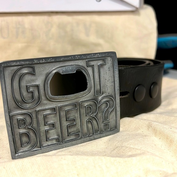 Mens Leather Belt. “Got Beer?” Bottle Opener.  36 waist. - Picture 1 of 4